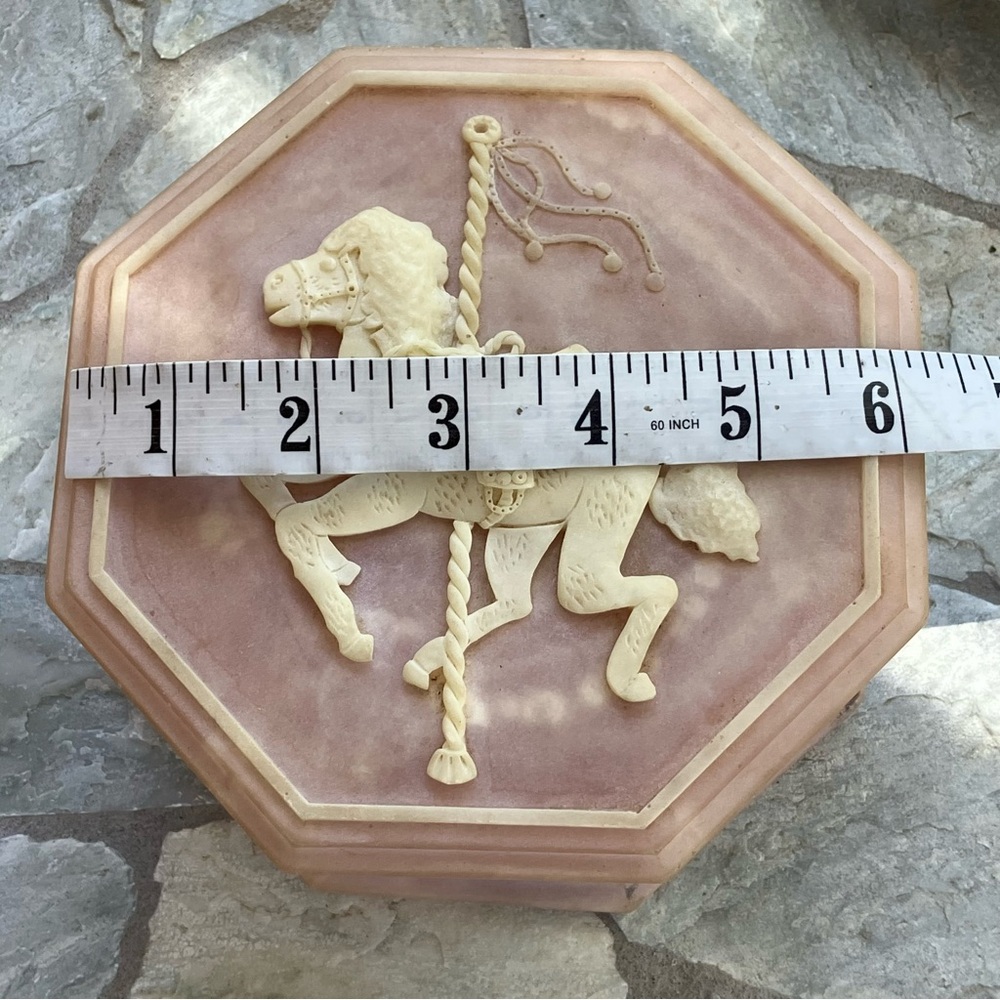 VTG 1970’s Design Gifts International Pink Soapstone Trinket Box Carousel Horse - Picture 7 of 8